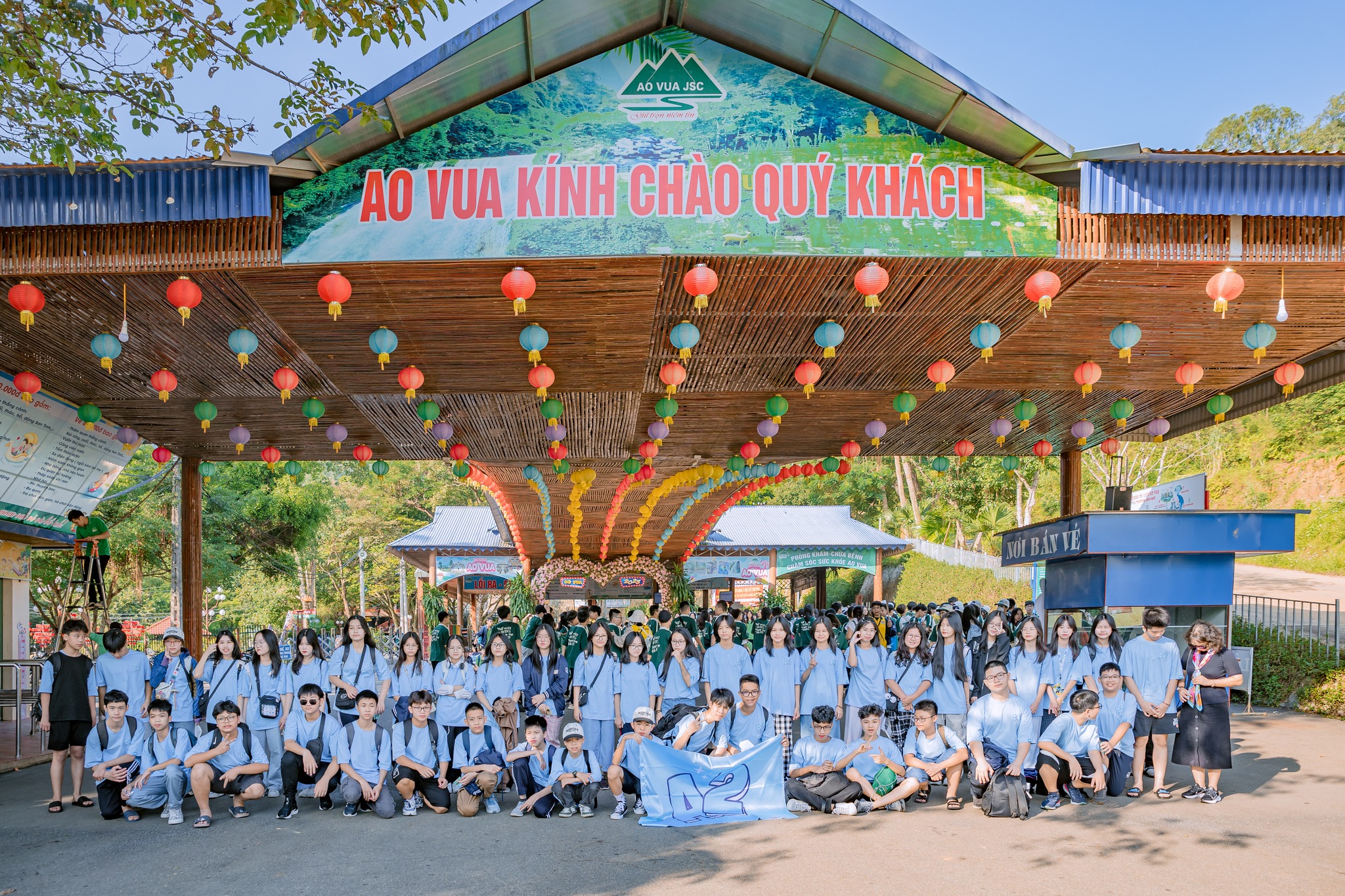 tour học sinh ao vua